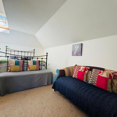 Stylish Modern Mews House In Central St Leonards เฮสติงส์ ภายนอก รูปภาพ