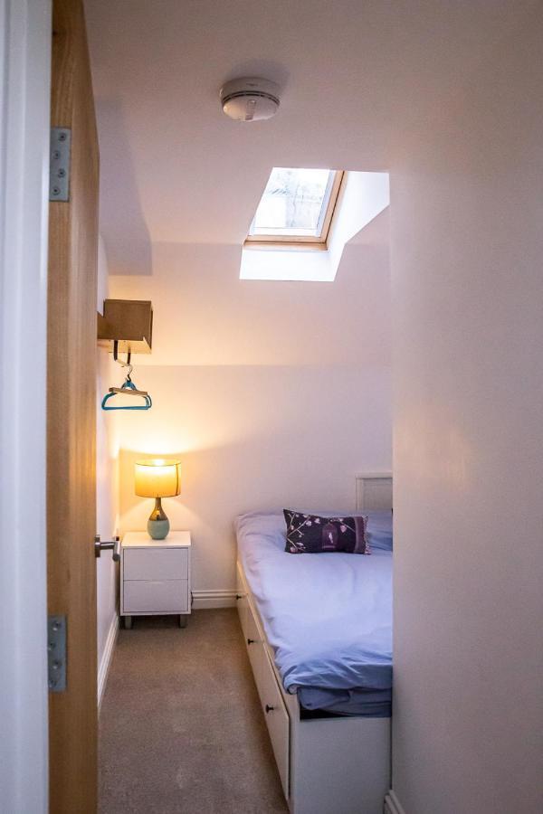 Stylish Modern Mews House In Central St Leonards เฮสติงส์ ภายนอก รูปภาพ