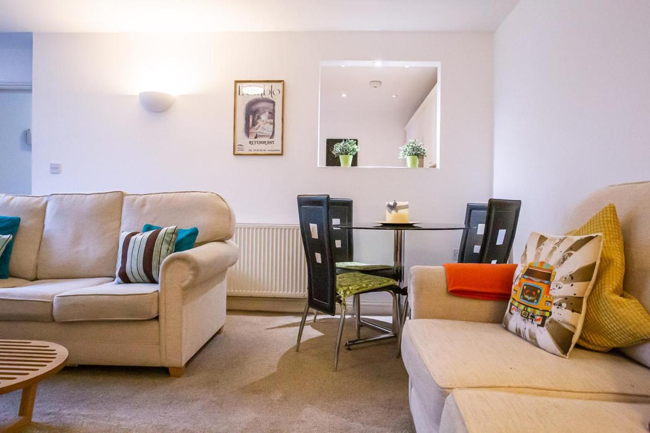Stylish Modern Mews House In Central St Leonards เฮสติงส์ ภายนอก รูปภาพ